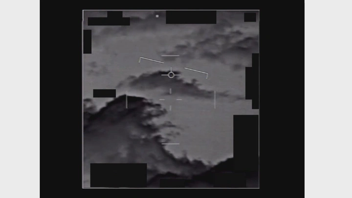 DOW-UAP-PR069, "F/A-18 FLIR UAP"