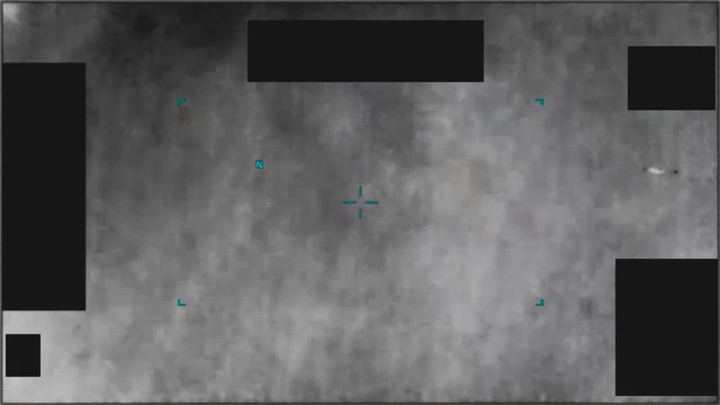 DOW-UAP-PR085, "16 Sept 2020 [CALLSIGN] [CALLSIGN] observes UAP"